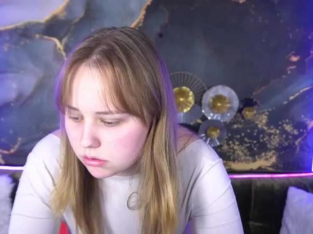 CrystallPaws from BongaCams is Freechat