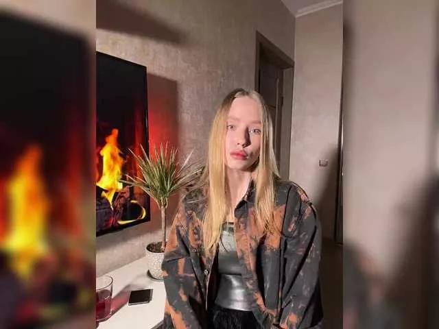 Checkout girls naked models with similar nickname. Cute sexy Free Models.