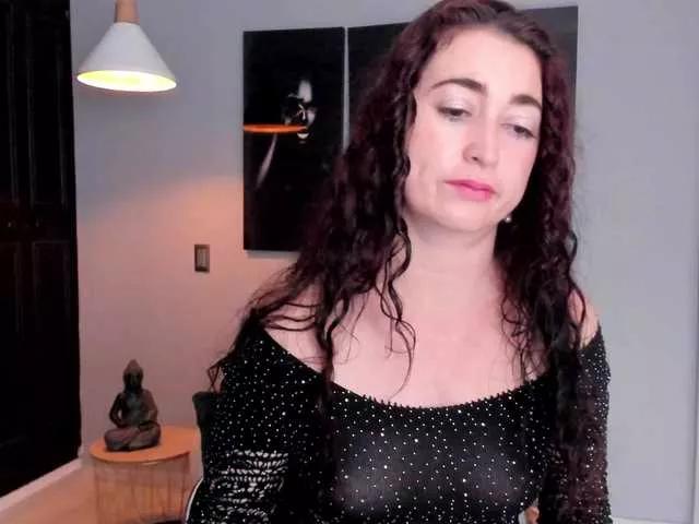 dahianaruiz from BongaCams is Freechat