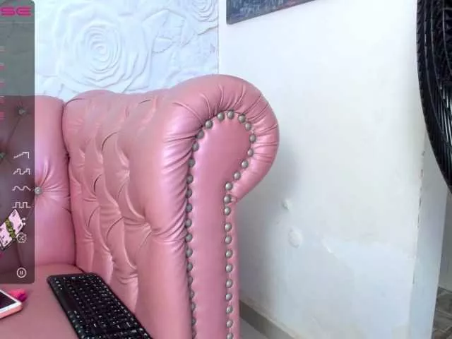 DaisyCute from BongaCams