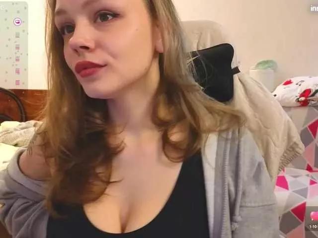 DanaCuteee from BongaCams