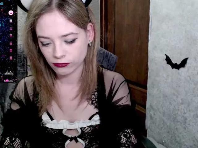 DanaXSmile from BongaCams