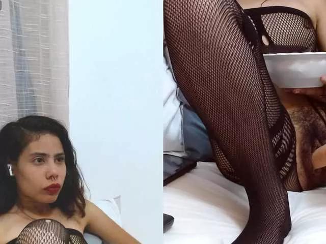 Dani-pety from BongaCams