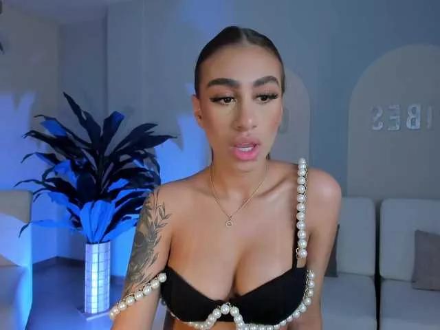 DannaCruz from BongaCams