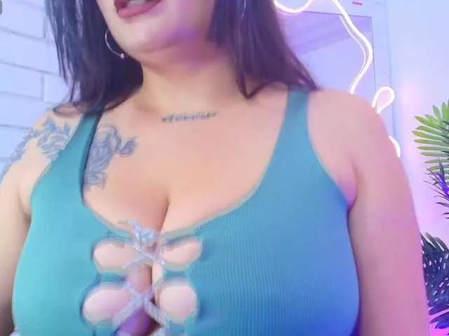 Darling-tay from BongaCams is Freechat