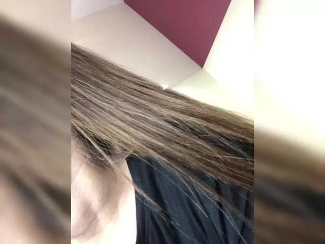 DdAlice from BongaCams