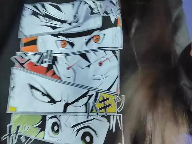 deeluna from BongaCams