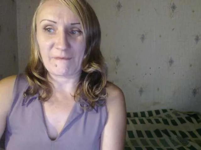 deniseblare from BongaCams is Freechat