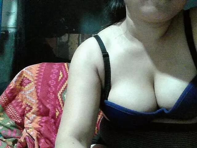 DesiDelight1 from BongaCams is Freechat