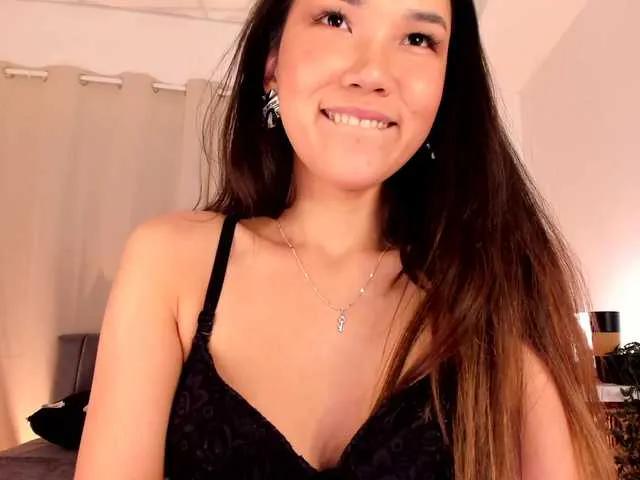 Divine-Madness from BongaCams is Freechat