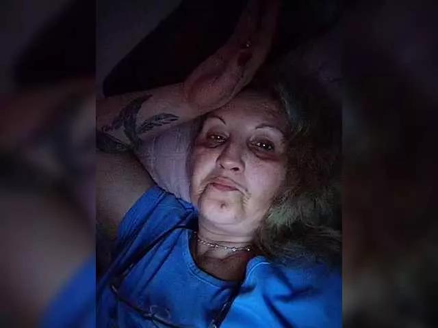 DivineBlond from BongaCams