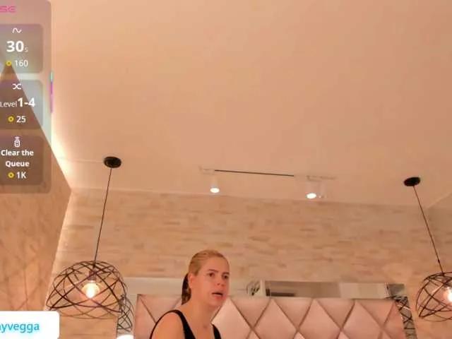 DorothyVegga from BongaCams