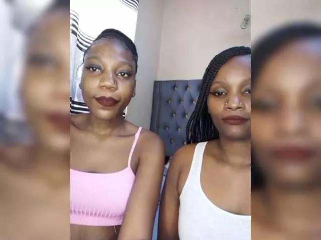Ebbonyrakael from BongaCams