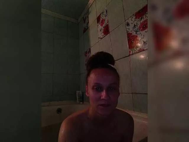 EileenKimberly from BongaCams