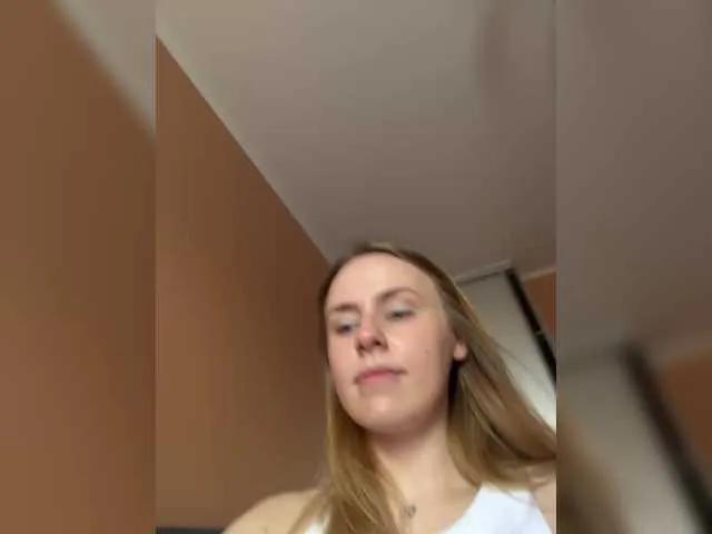 elegantbabe from BongaCams