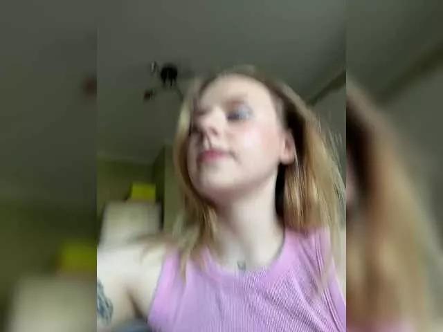 elegantbabe from BongaCams is Freechat