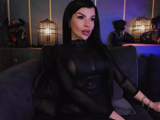 EleniaDevons from BongaCams