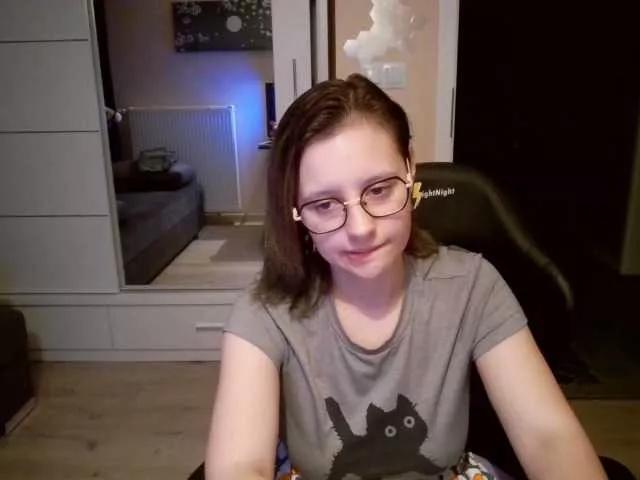 ElianaFlirt from BongaCams is Freechat