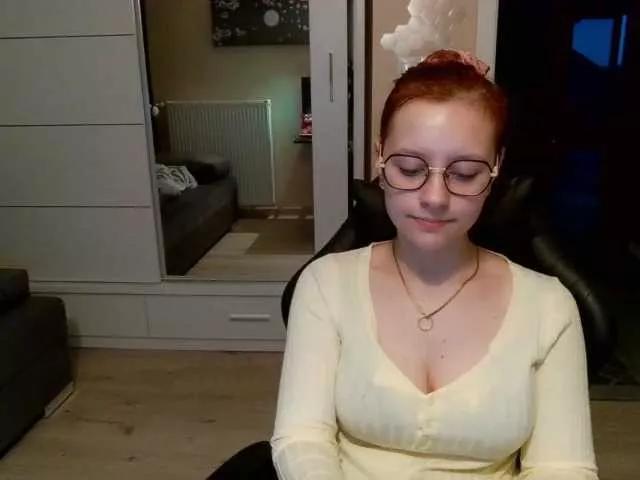 ElianaFlirt from BongaCams is Freechat