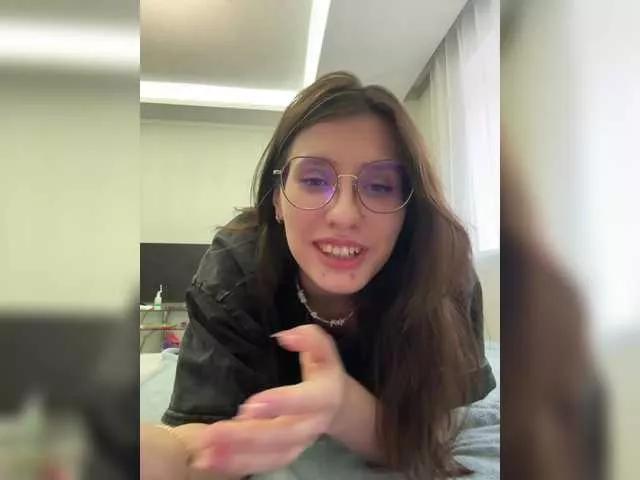 EllexLee from BongaCams
