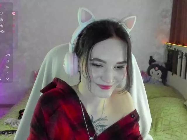 Elven1kiss from BongaCams