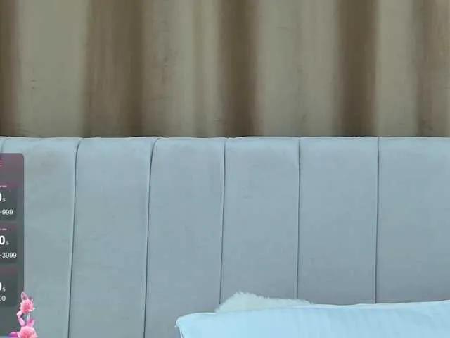 EmilyNovaa from BongaCams is Freechat