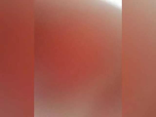 Emmie-Lise from BongaCams