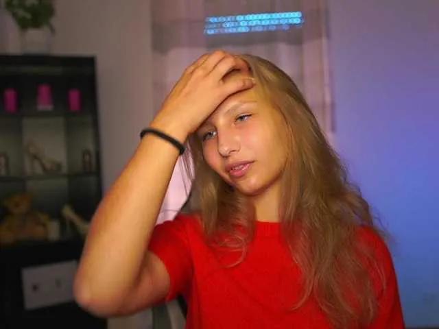 Emmiemurray from BongaCams