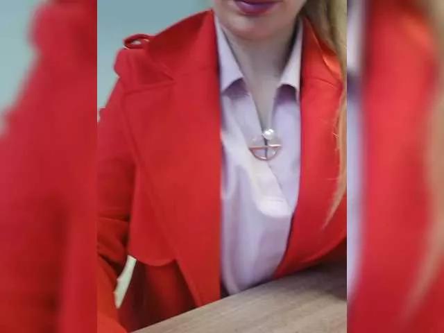EmmiHot from BongaCams