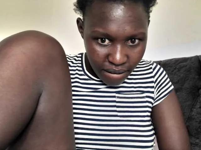 Empress-queen from BongaCams is Freechat