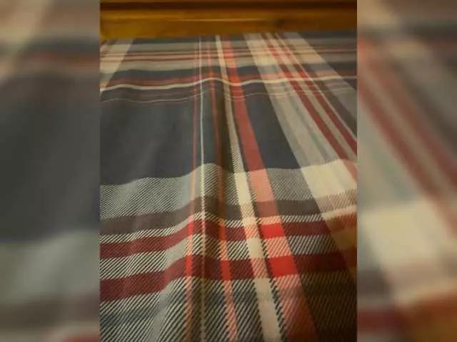 EsCe13 from BongaCams