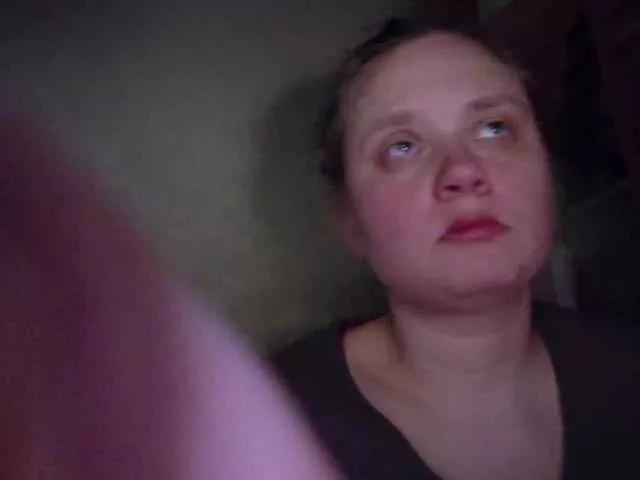 esterjohns from BongaCams
