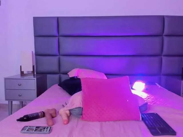 EvelynHarpee from BongaCams is Freechat