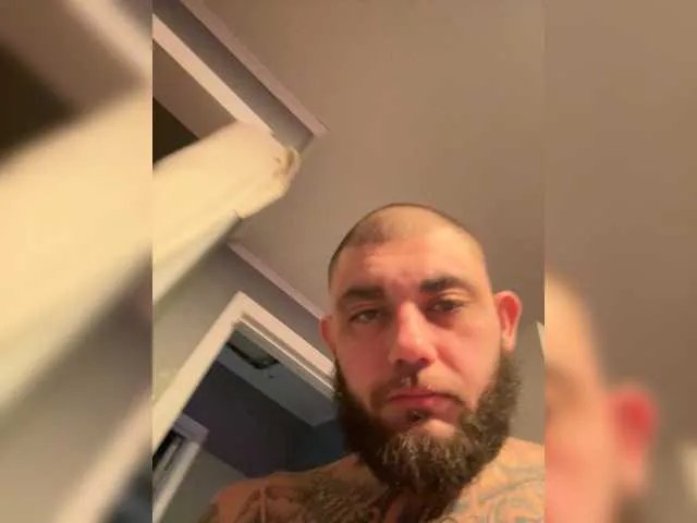 Funnyfucka4 on BongaCams 