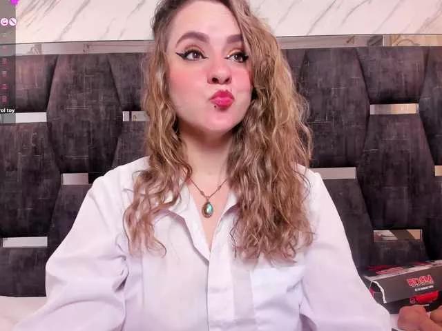 GinnaGrace from BongaCams