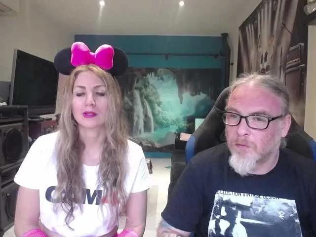 GiselleandJay from BongaCams is Freechat