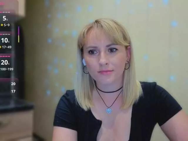 Goood-girl from BongaCams is Freechat