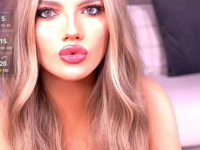 GraceLee from BongaCams is Freechat
