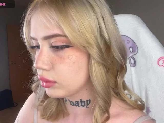 Hanna-CryBaby from BongaCams