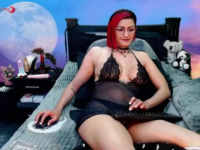 Hanna-Luna from BongaCams