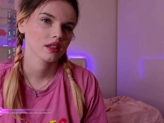 HannaCristal from BongaCams