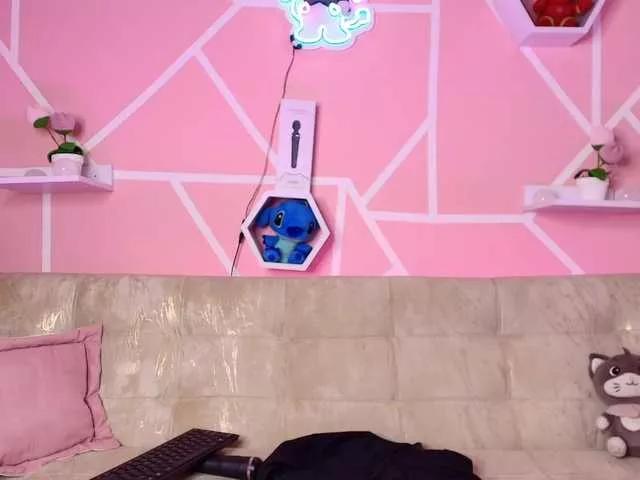 HannaLee from BongaCams