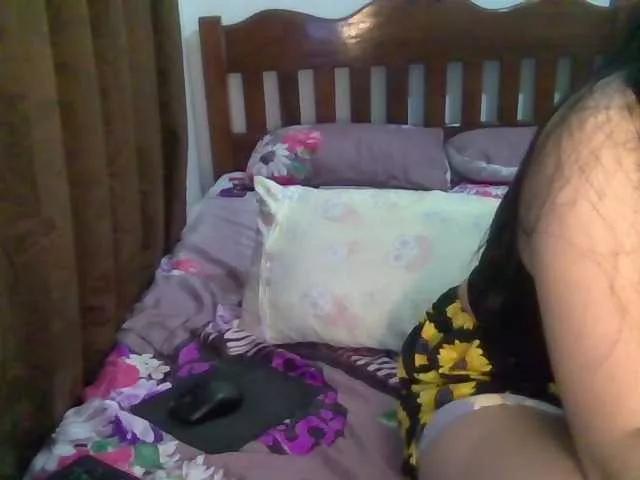 HappyAmaya08 from BongaCams