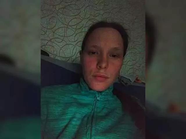 Hatali13 from BongaCams