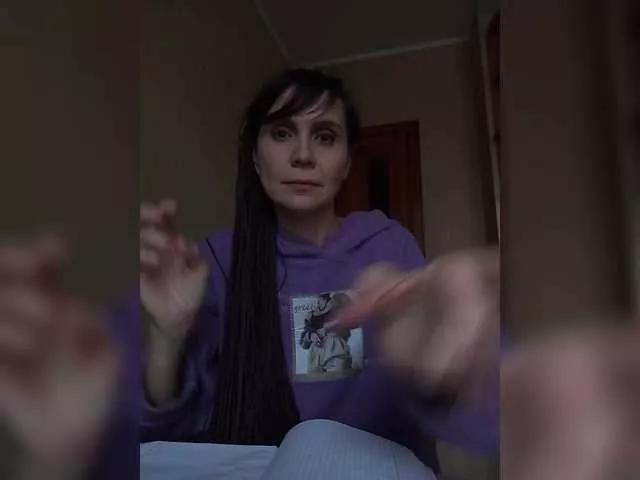 Hellenalonenochka from BongaCams