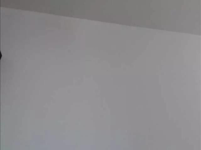 Hennesin from BongaCams