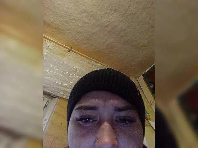 HollyLaBerry from BongaCams