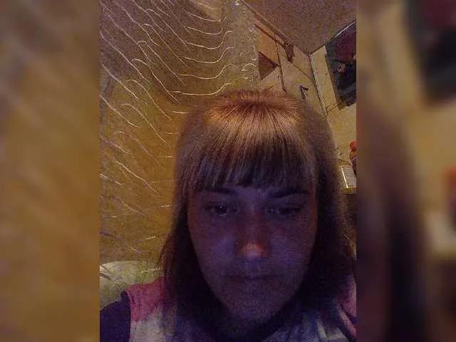HollyLaBerry from BongaCams