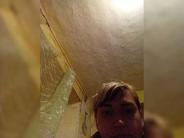 HollyLaBerry from BongaCams
