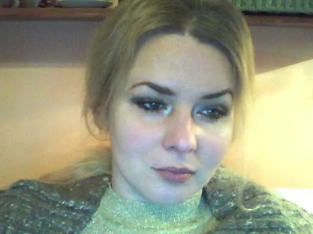 HollyLaPretty on BongaCams 